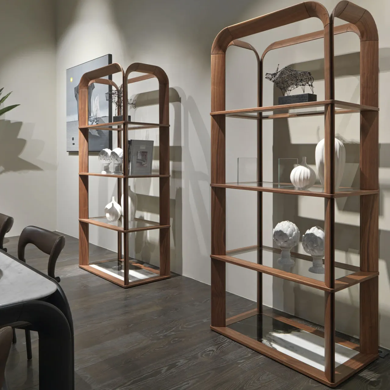 Annibale Colombo Bookcases<Kong Ecuba 4-Shelf Walnut Etagère