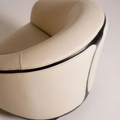 Mantellassi 1926 Armchairs<Koral off white armchair with black lacquered frame