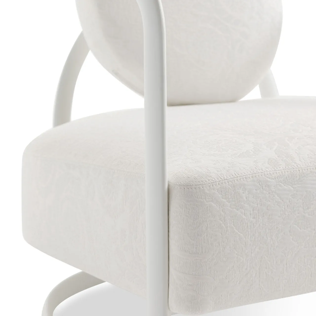 Versace Home Outdoor Coffee Tables<La Medusa Round White Soft Touch Metal Outdoor Armchair