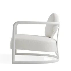 Versace Home Outdoor Coffee Tables<La Medusa Round White Soft Touch Metal Outdoor Armchair