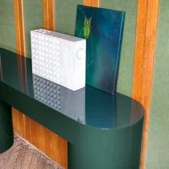 Somaschini Consoles<Lazy-O Green Console by Dainelli Studio