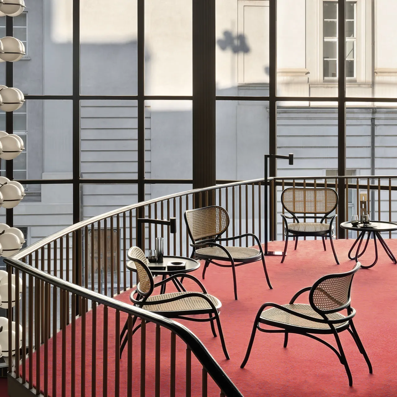 Gebrüder Thonet Vienna GmbH (GTV) – Wiener GTV Design Lounge Chairs<Lehnstuhl Lounge Chair by Nigel Coates