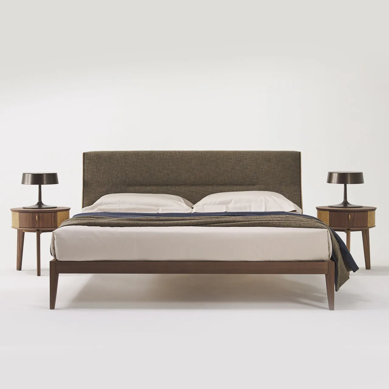 Casa Covre Nightstands<Lerici Round Canaletto Nightstand