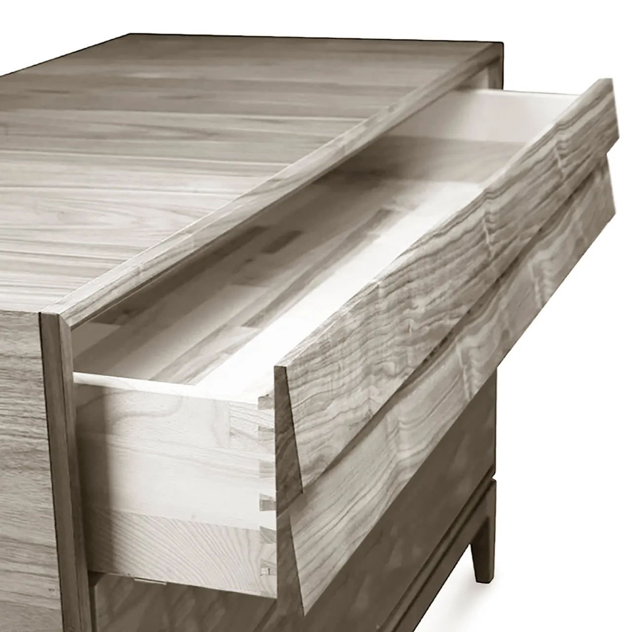 Dale Italia Dressers<Liliale dresser #2