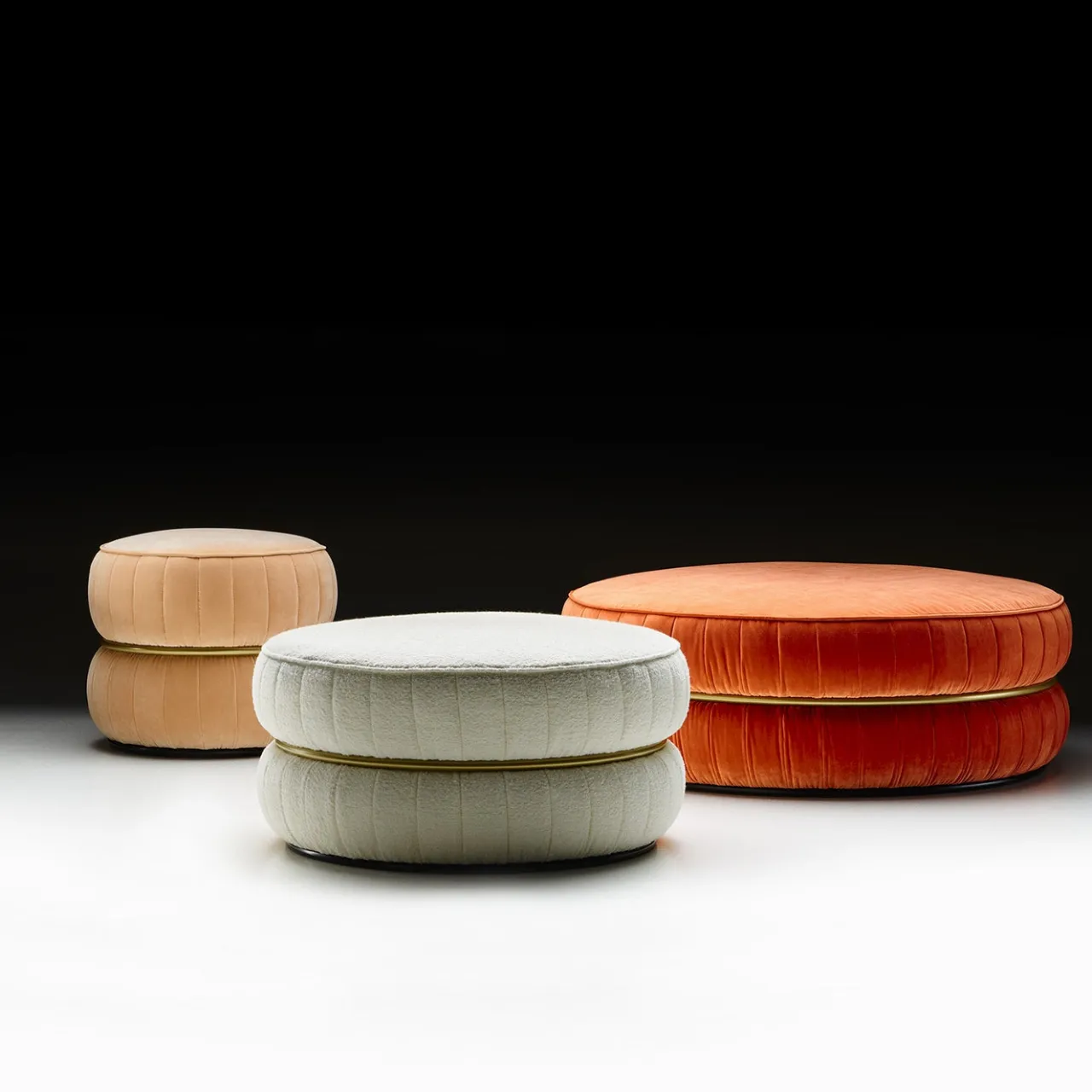 Black Tie Ottomans & Poufs<Lillo White Pouf