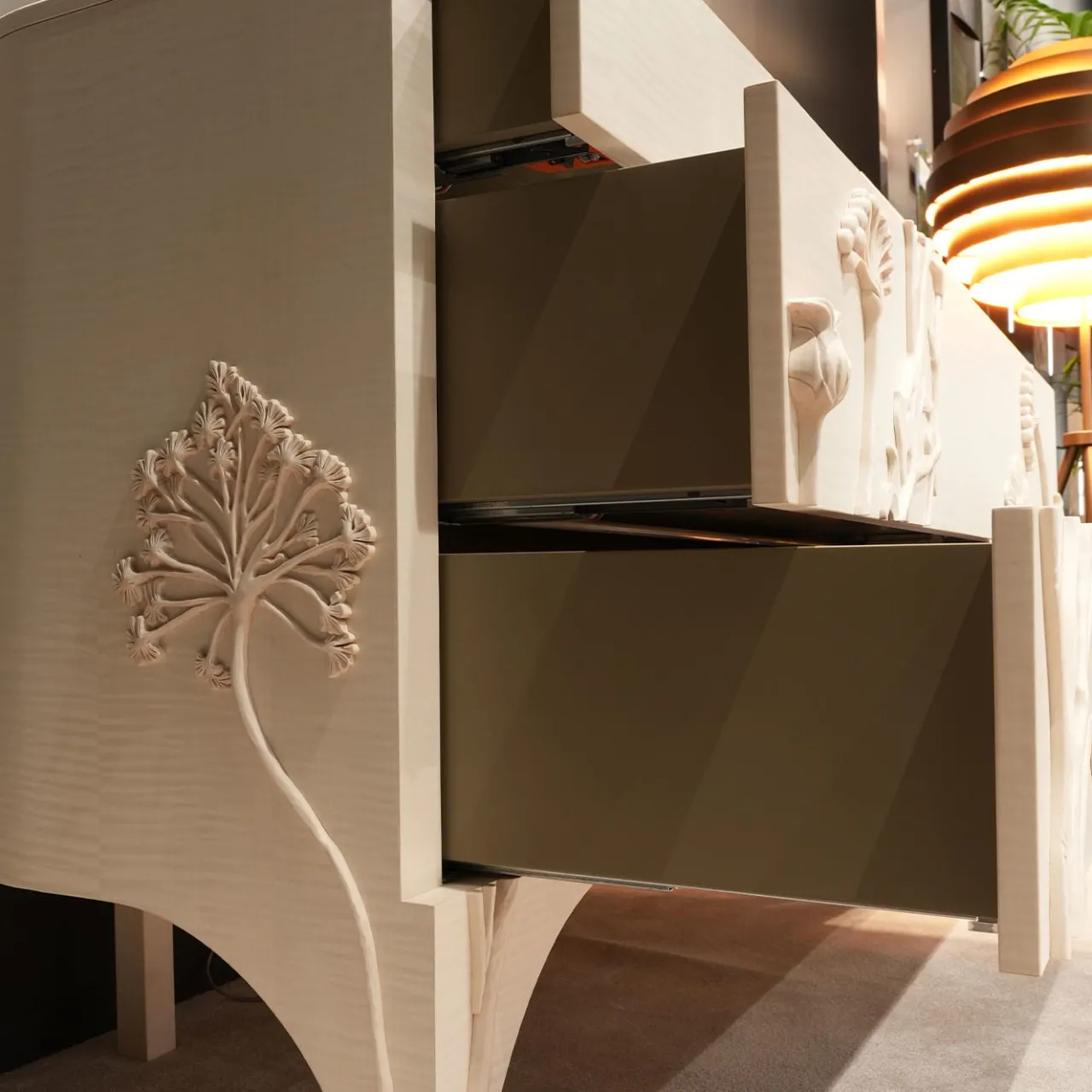 Cafedesart Dressers<Linpha White Maple Wood With 4-Drawers Dresser