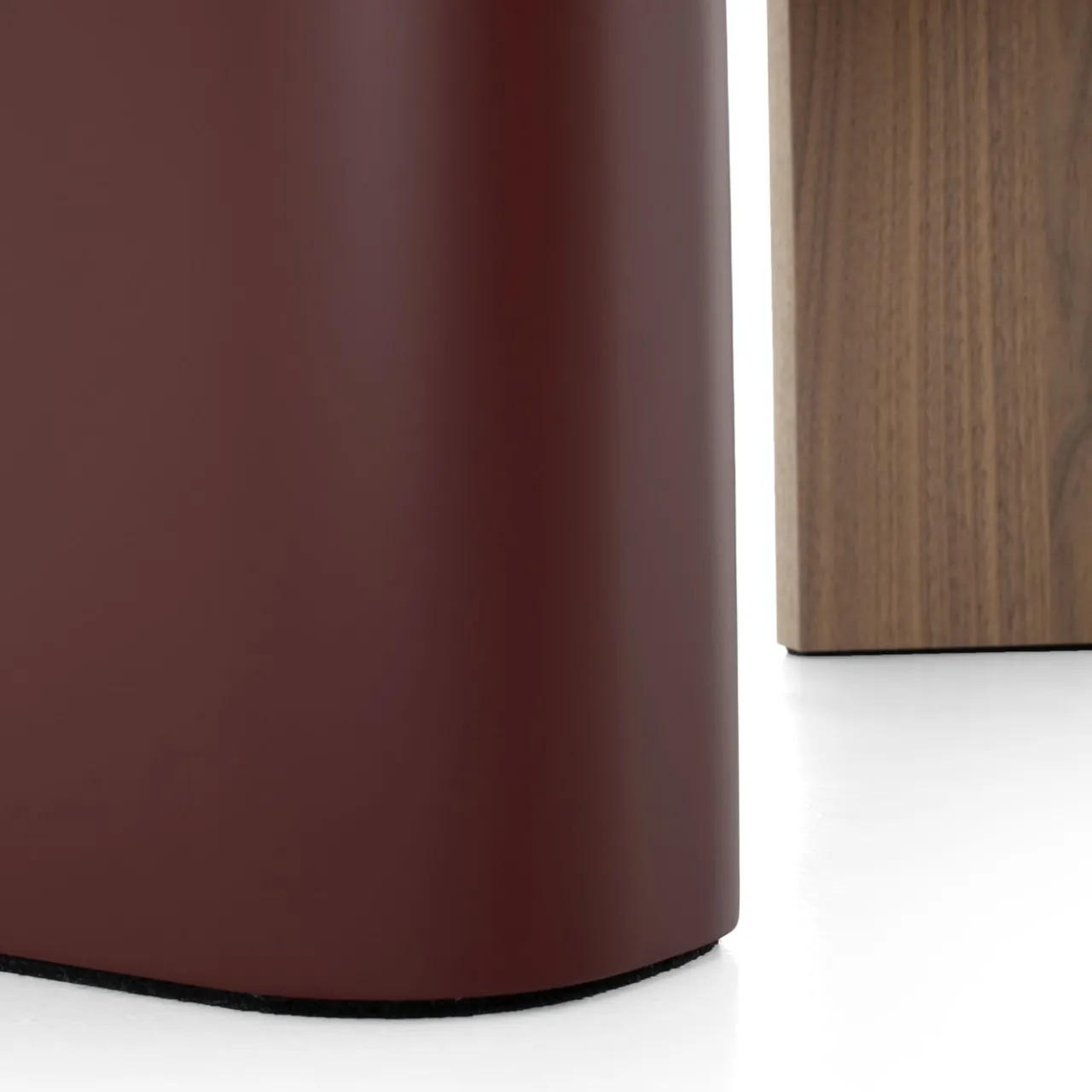 Morica Design Sideboards Buffets<Living Canaletto Walnut Red Small Sideboard