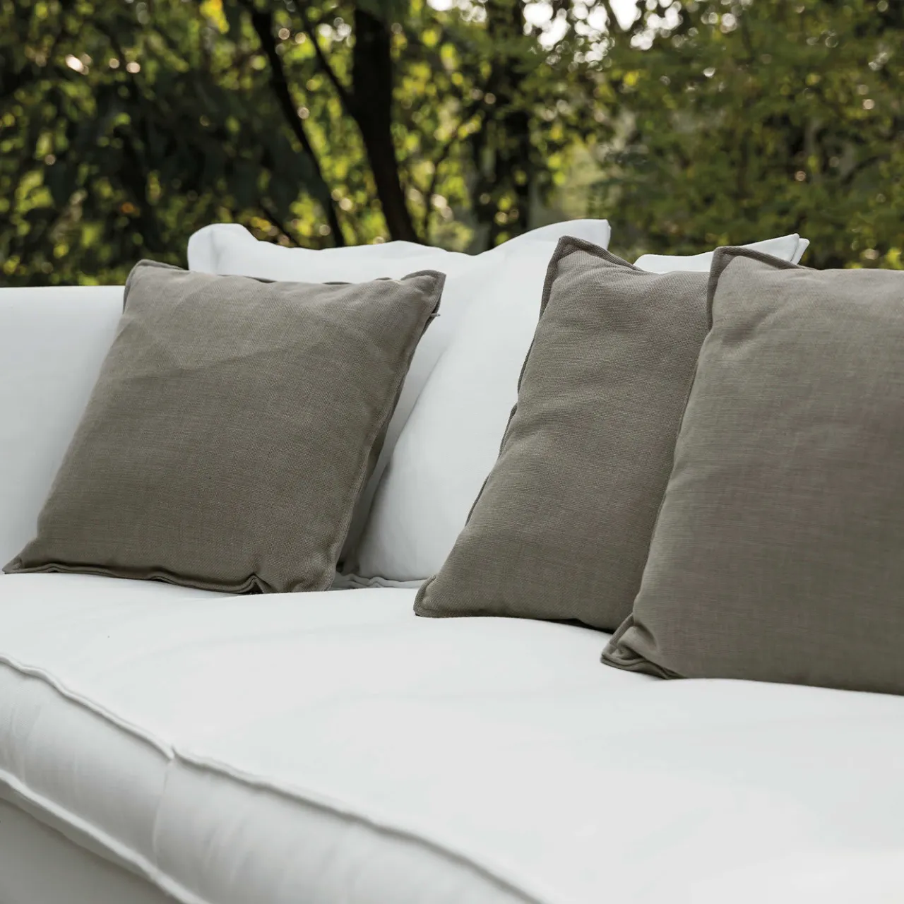 Villevenete Outdoor Sofas & Benches<Long Cay Sofa