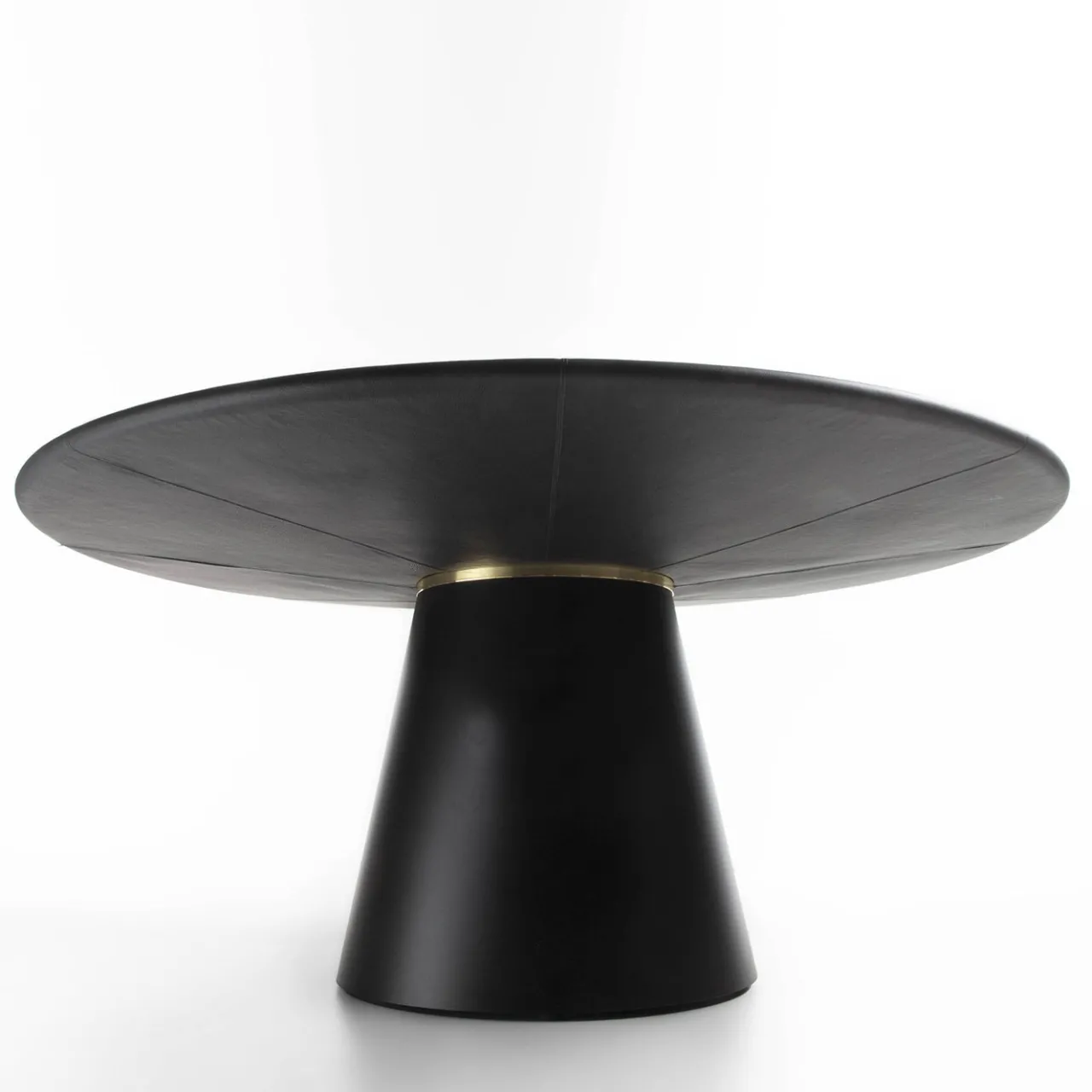 Enrico Pellizzoni Dining Tables<Loop Round Black Leather Table