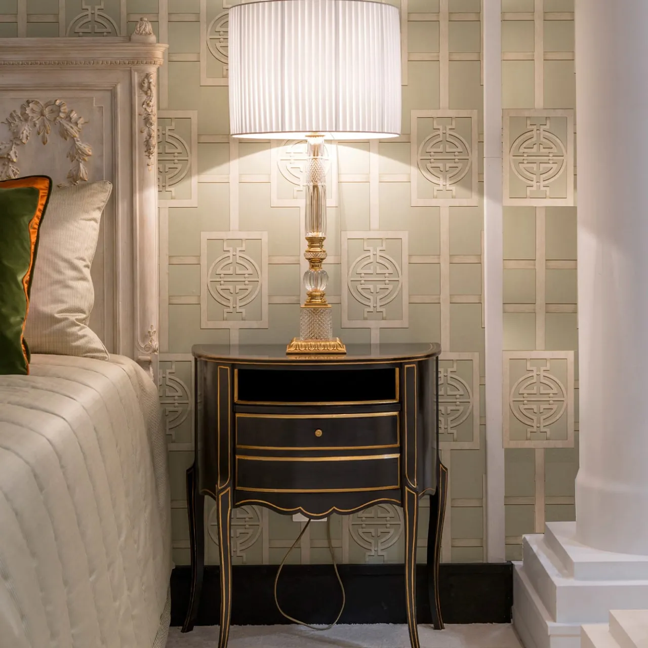 CG Capelletti Nightstands<LUIGI XV STYLE BEDSIDE TABLE