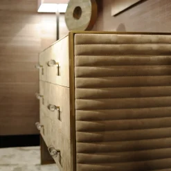 Inedito / Asnaghi Dressers<Majestic Dresser by Giannella Ventura