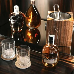 Arcahorn Bar Cabinets<MANHATTAN Bar Cabinet