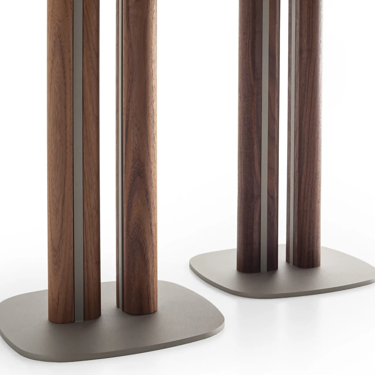 Morica Design Side Tables<Manhattan Small Asymmetrical Walnut Side Table
