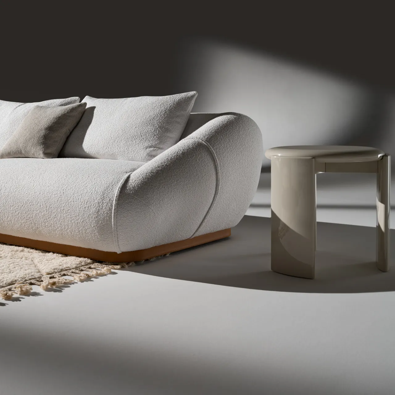 Ferri 1956 Sofas<Manila Modular Curved White Sofa by Palomba + Serafini #2