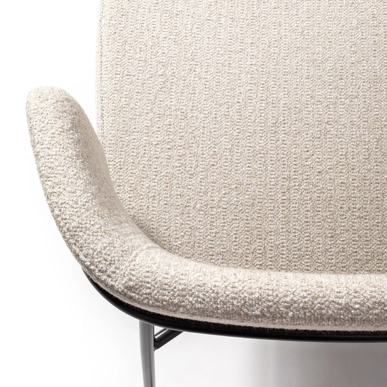 TrabA' Lounge Chairs<Marlen White Fabric & Black Metal Lounge Chair by EP Studio