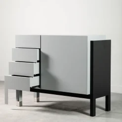 Paolo Pallucco Cabinets<Matte Gray Lacquered Wood Cabinet With Door