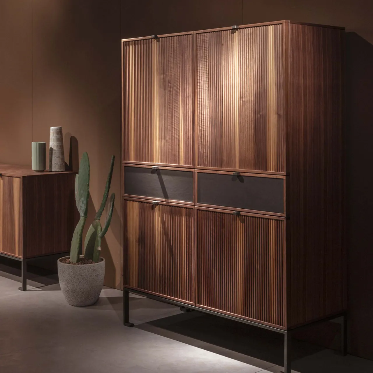 Durame Cabinets<Melody L Canaletto Walnut Wood Storage Cabinet