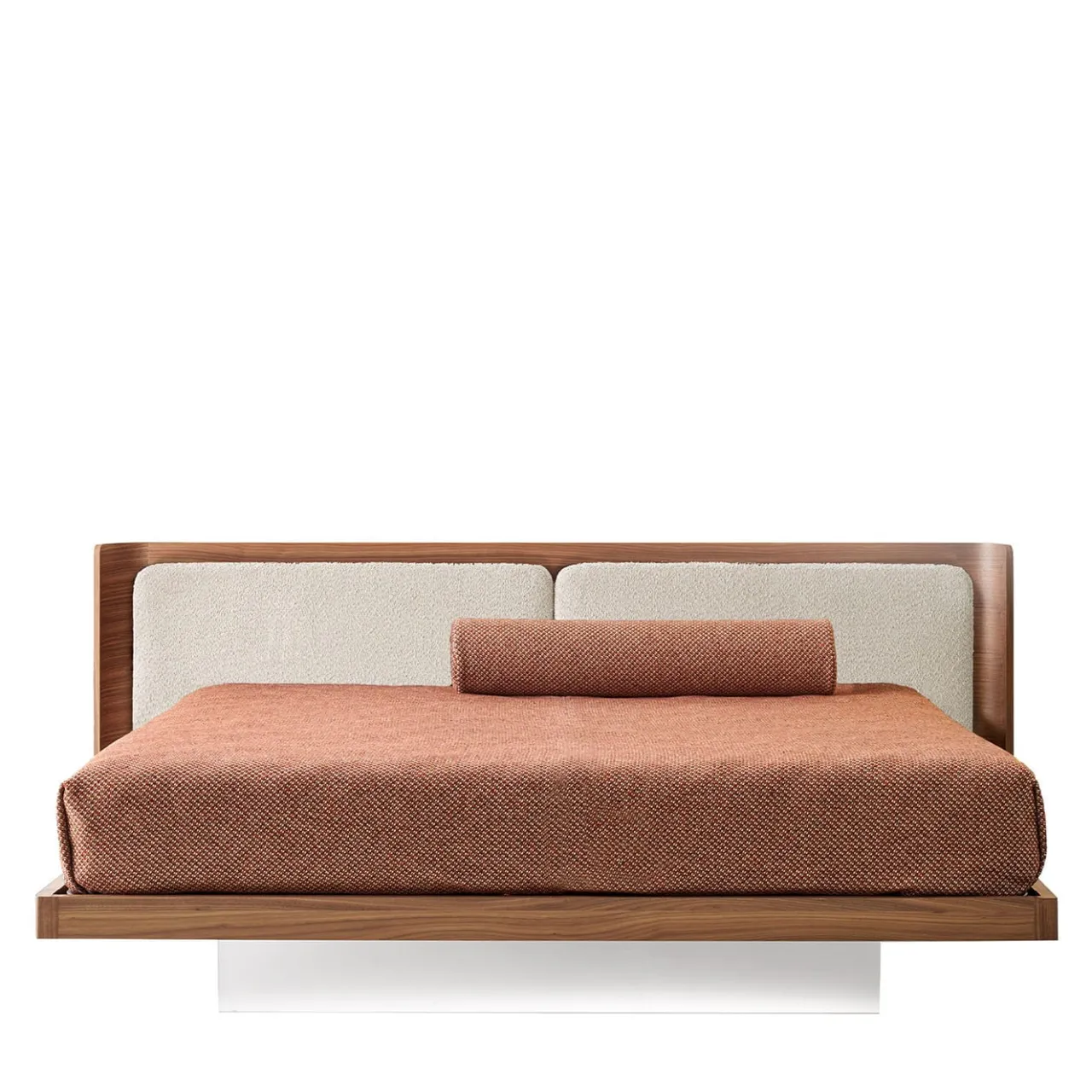 Modesign Beds<Milà Canaletto Walnut Bed with Bouclé Oyster Cushions