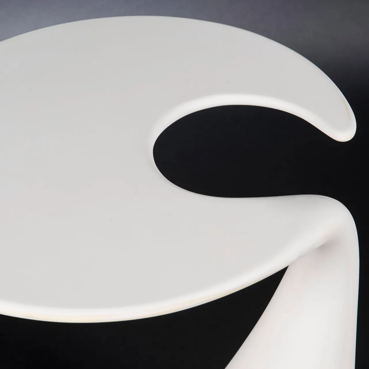 VGnewtrend Side Tables<Milan White Side Table