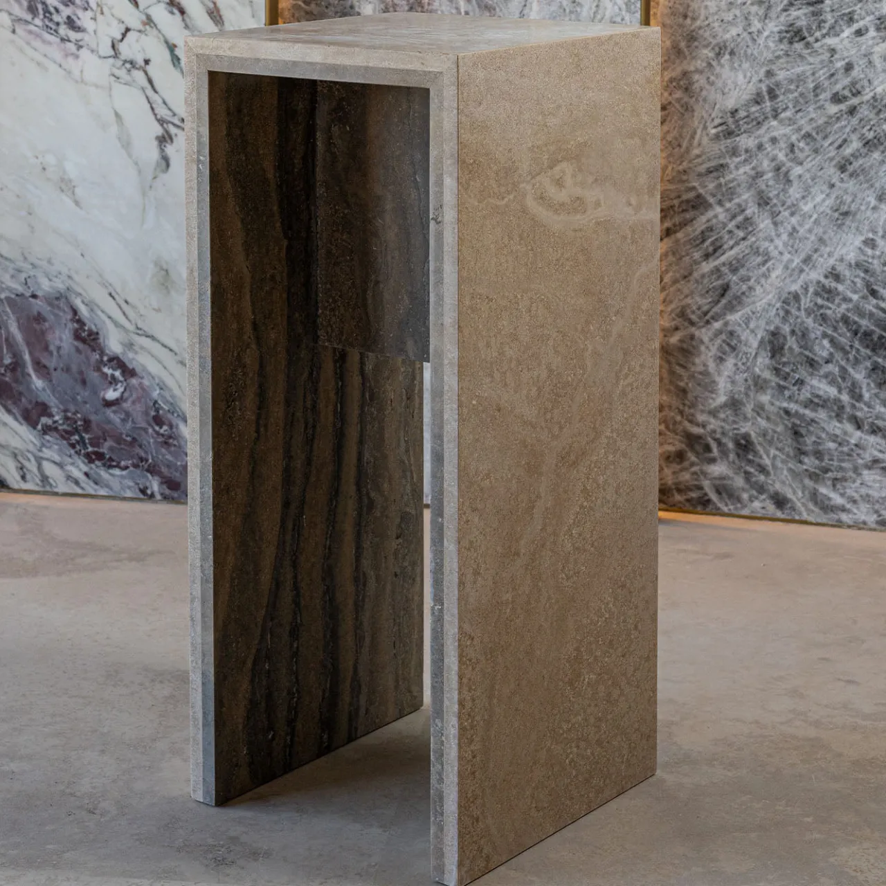 Giovannozzi Marmi Consoles<Minimalist Travertine Titanium Console