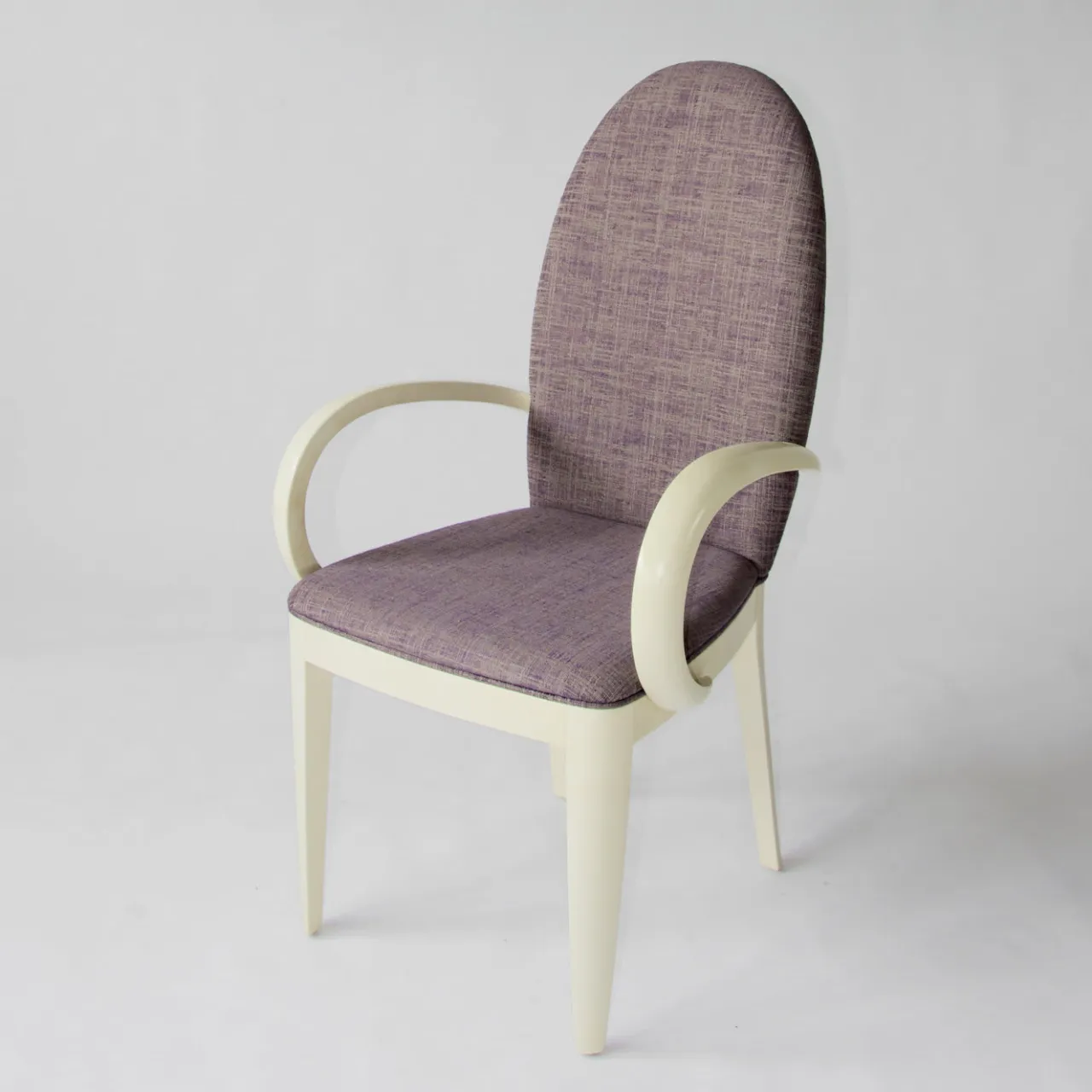 Extroverso Chairs<M&M Chair with Armrests