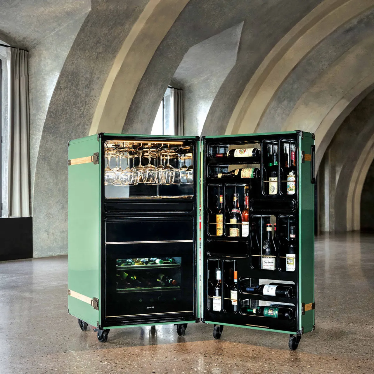 laErre Trunks Bar Cabinets<Modern Wine Cellar Trunk