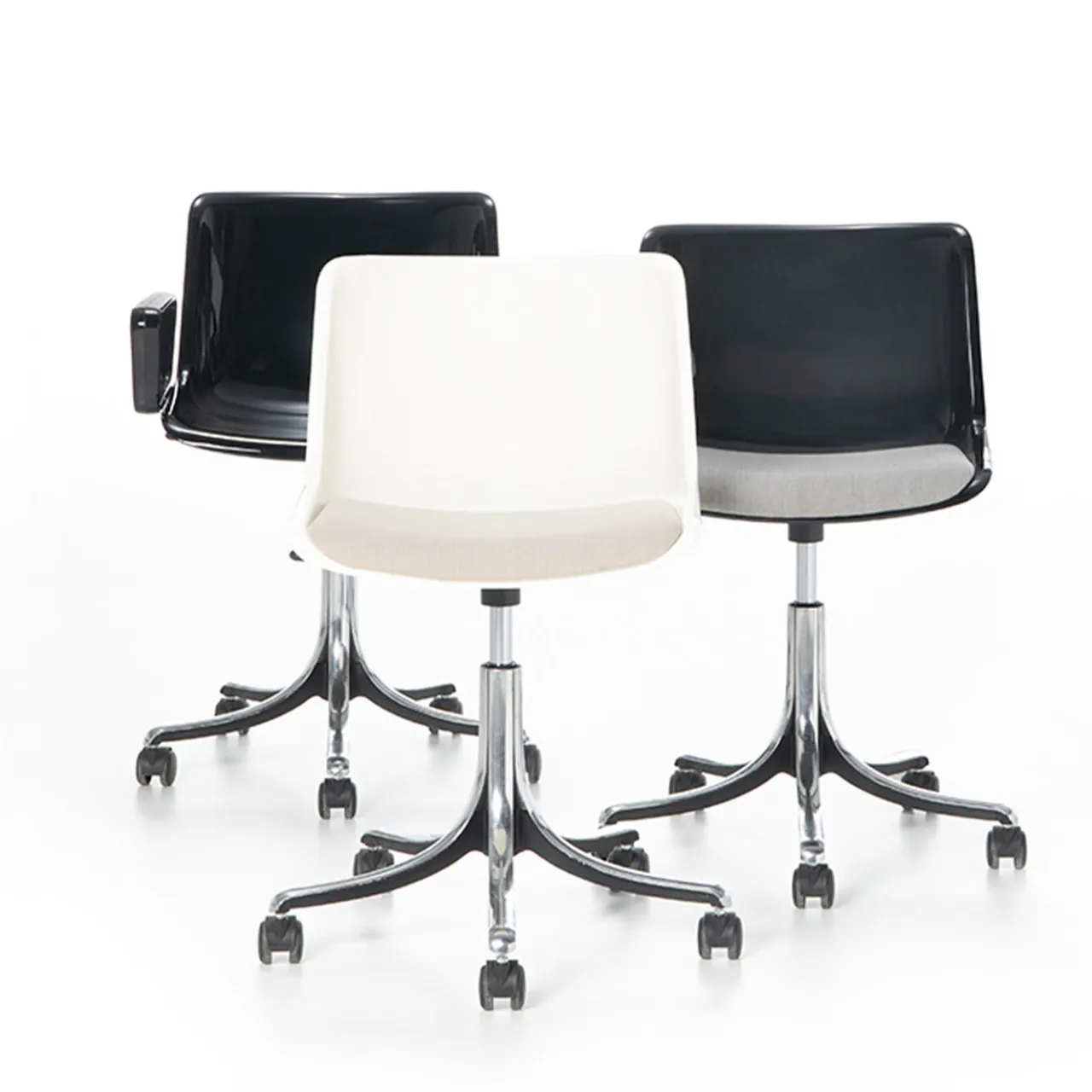 Tecno Spa Office Chairs<Modus Black Caster Chair with Beige Seat Cushion by Centro Progetti Tecno