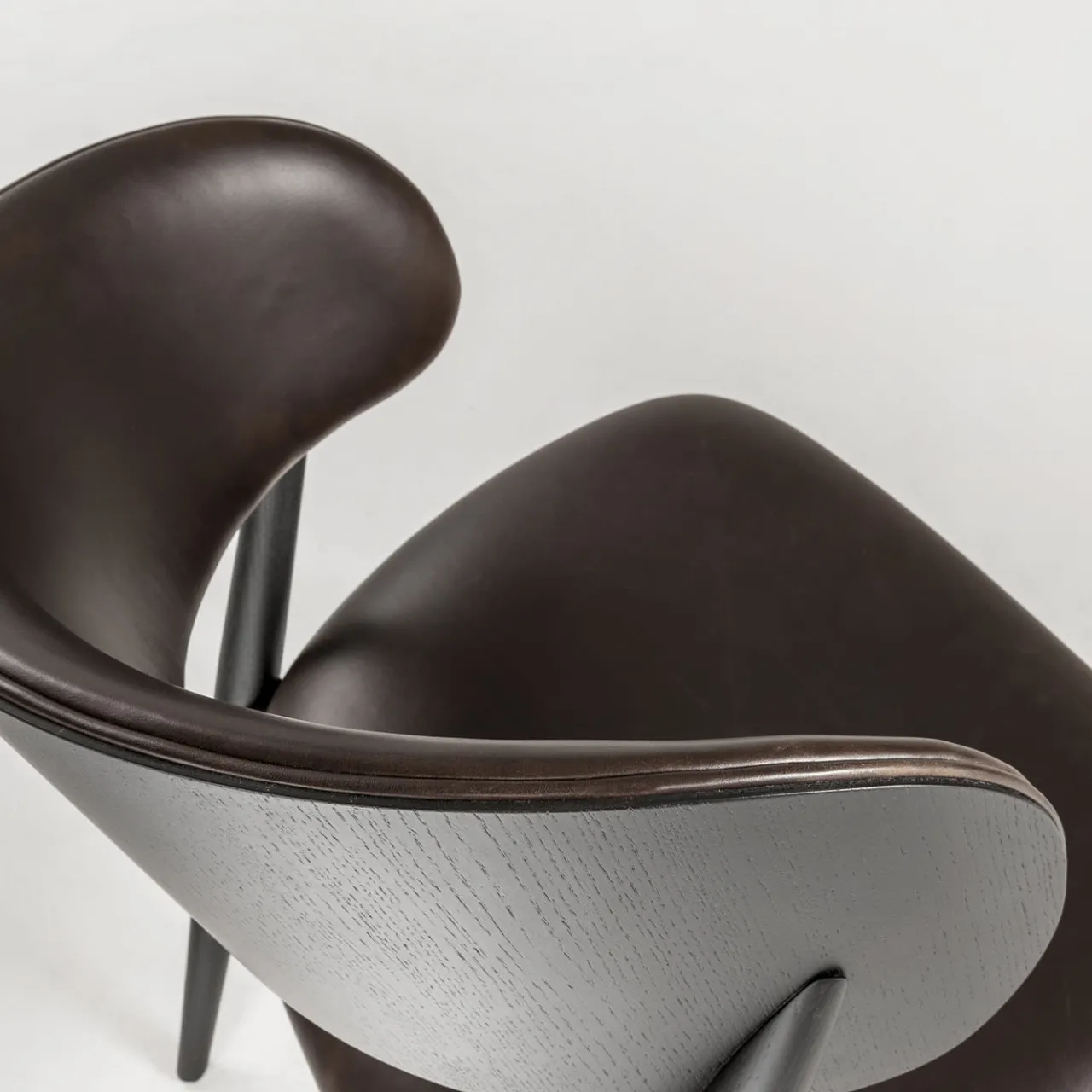 Laura Meroni Chairs<Montana Leather Chair
