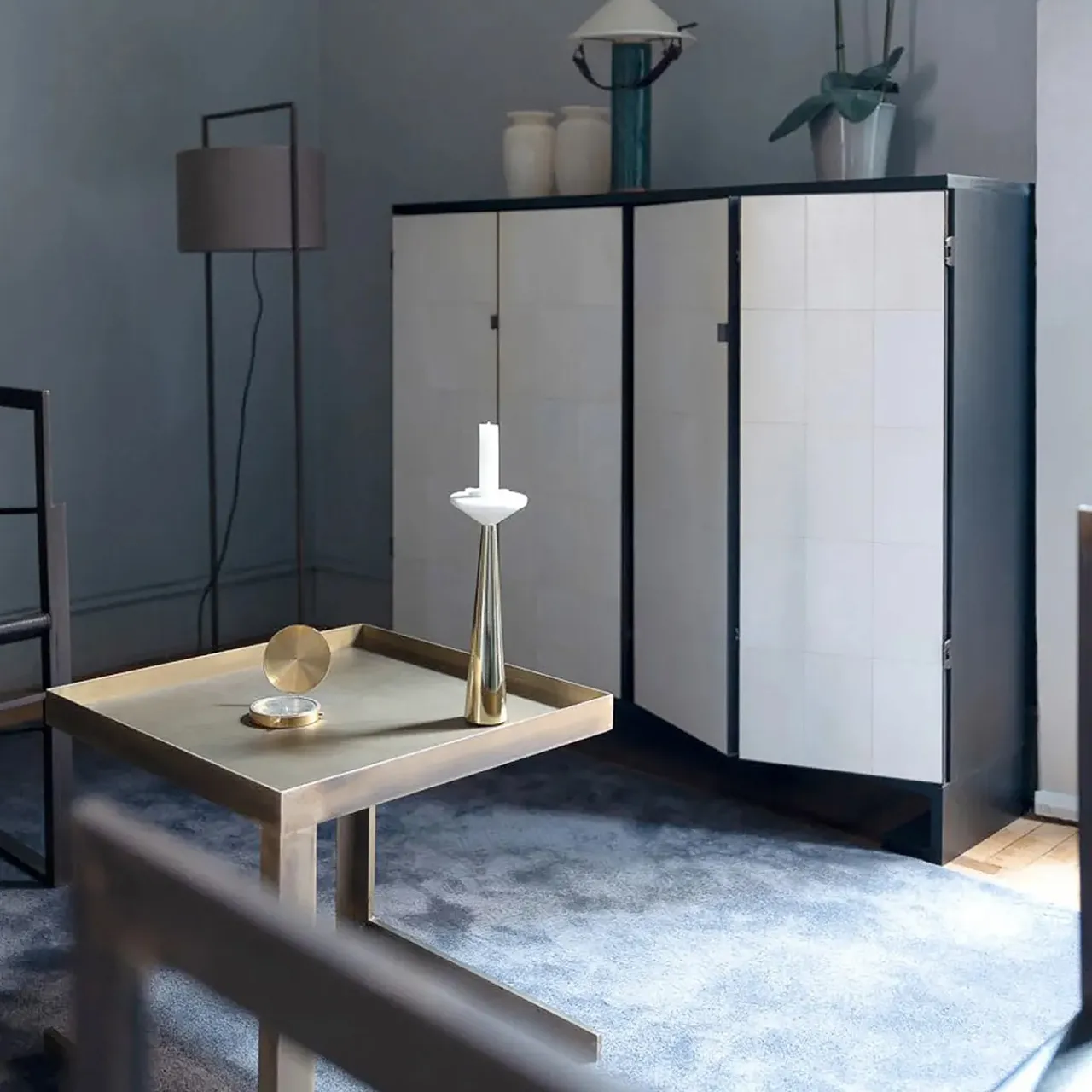 Revolution Archstudio Cabinets<Ms. Chang Dark Oak And Leather-Parchment Cabinet