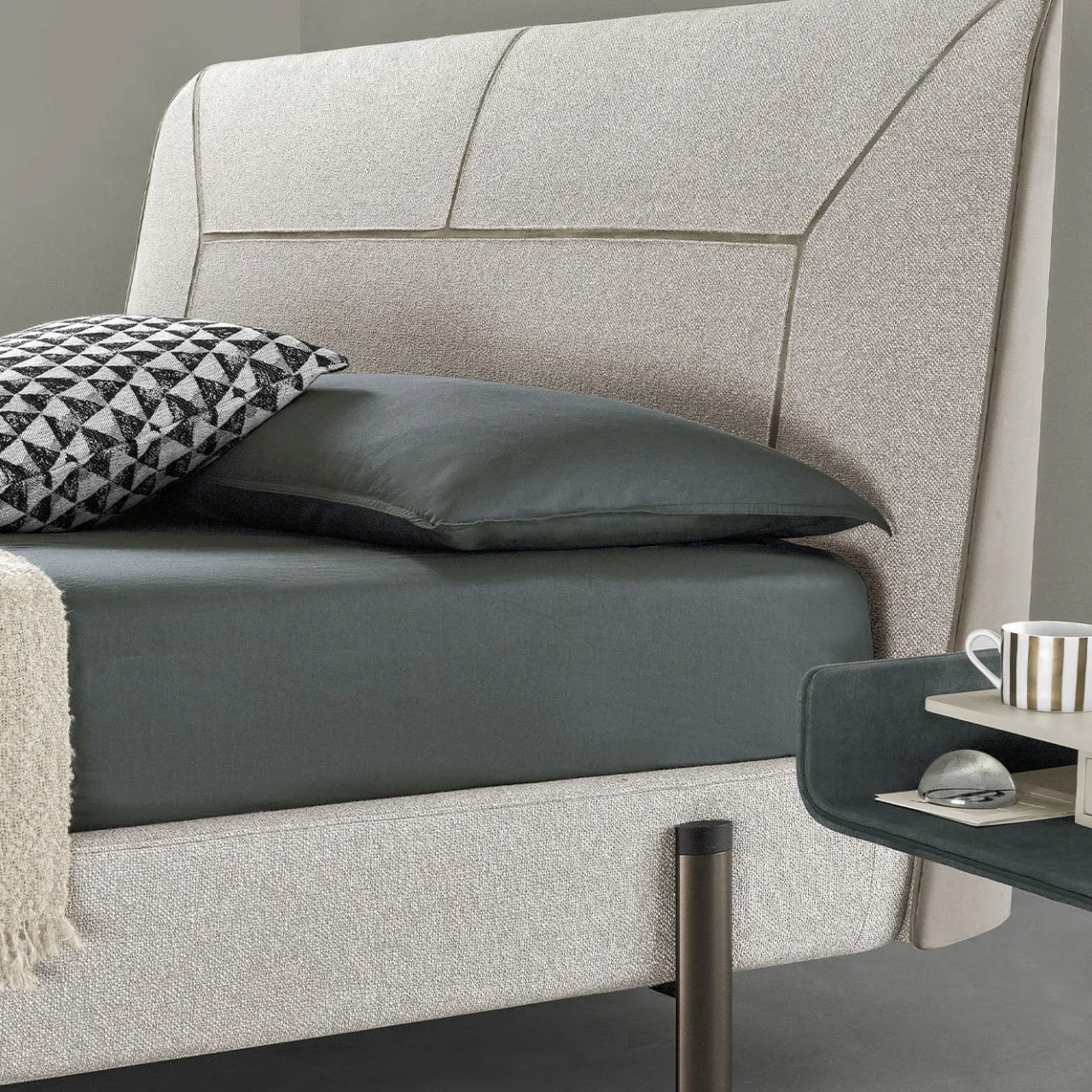 Bodema Beds<Nara King-Size Gray bed