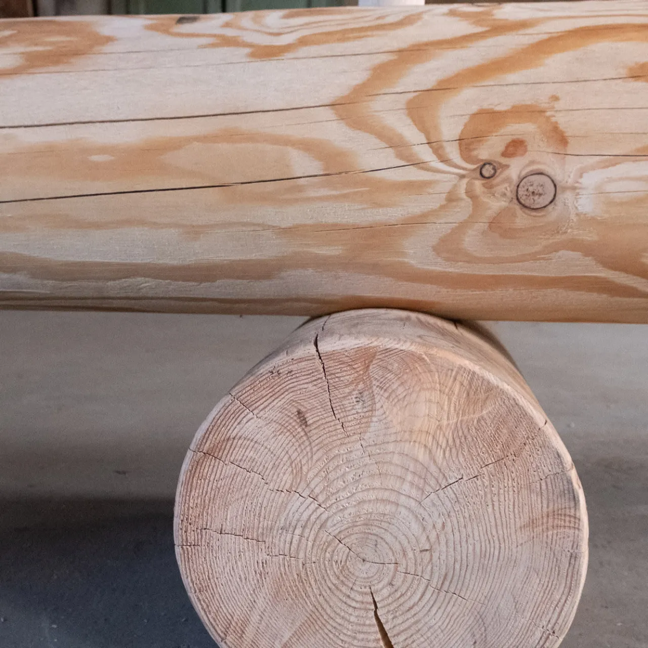 Riccardo Monte Benches<Natural Larch Bench
