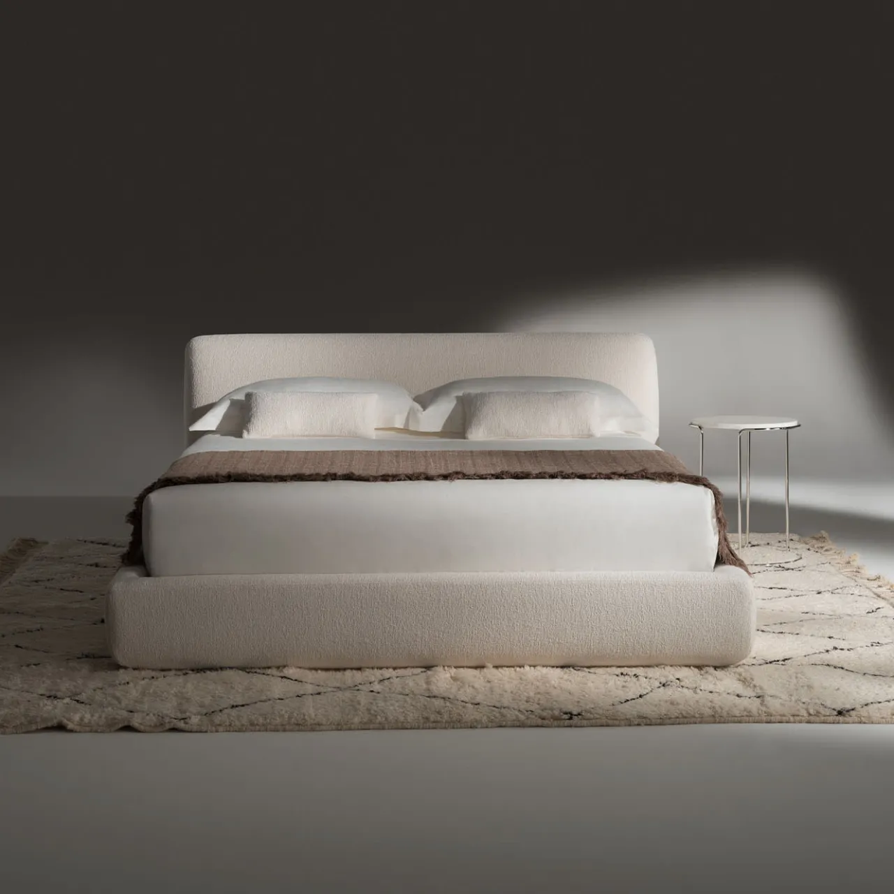 Ferri 1956 Beds<Naxos White Fabric Bed