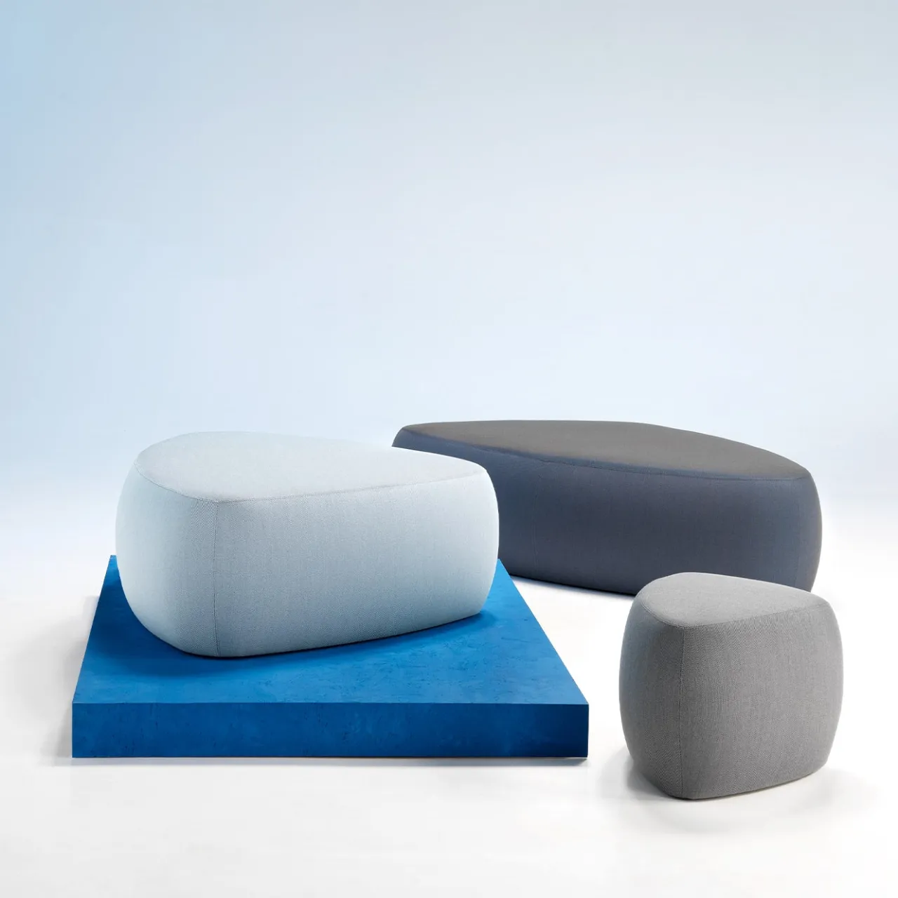 Sitia Ottomans & Poufs<Nebu Medium Pouf