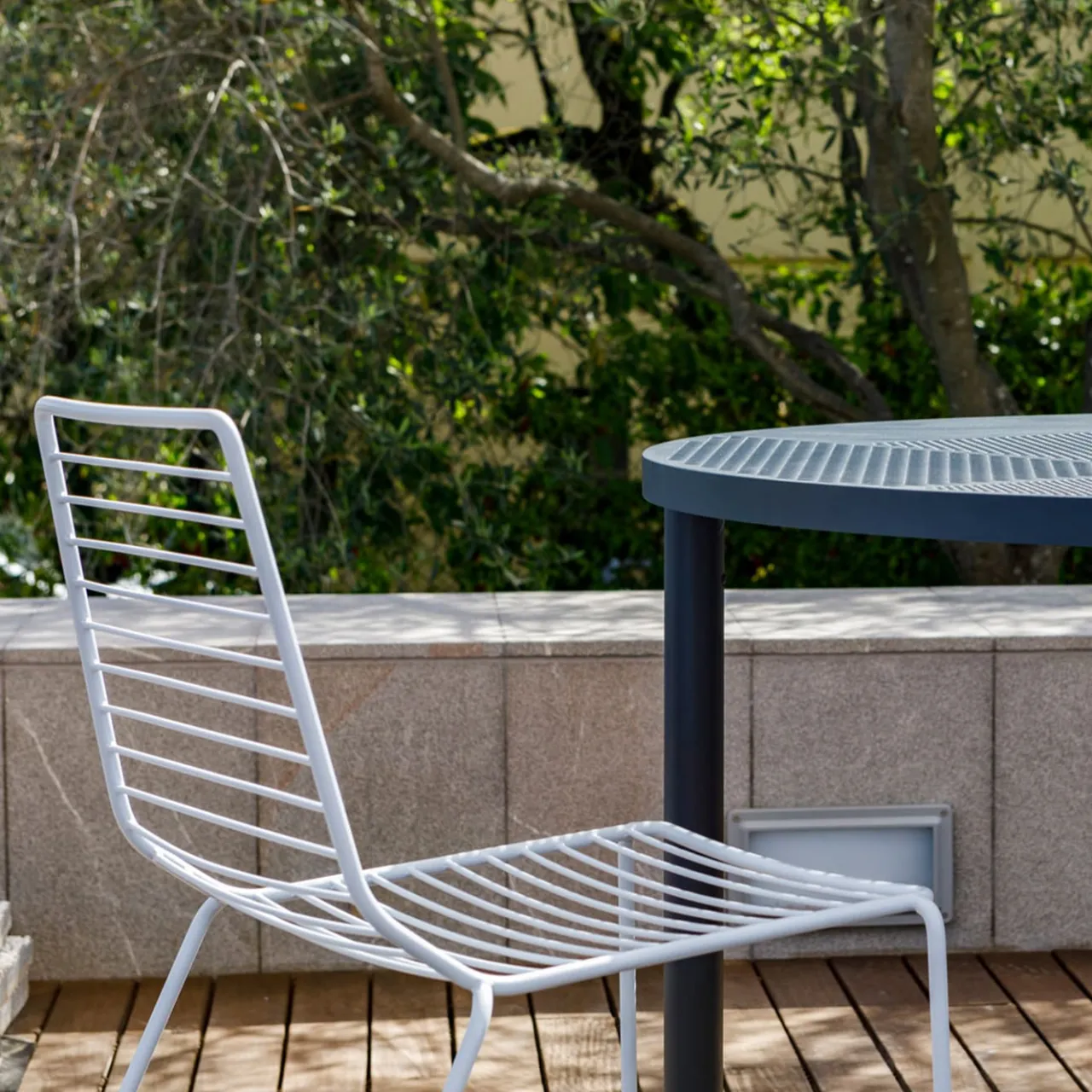 TRUE Outdoor Dining Tables<Neo Circular Blue Table