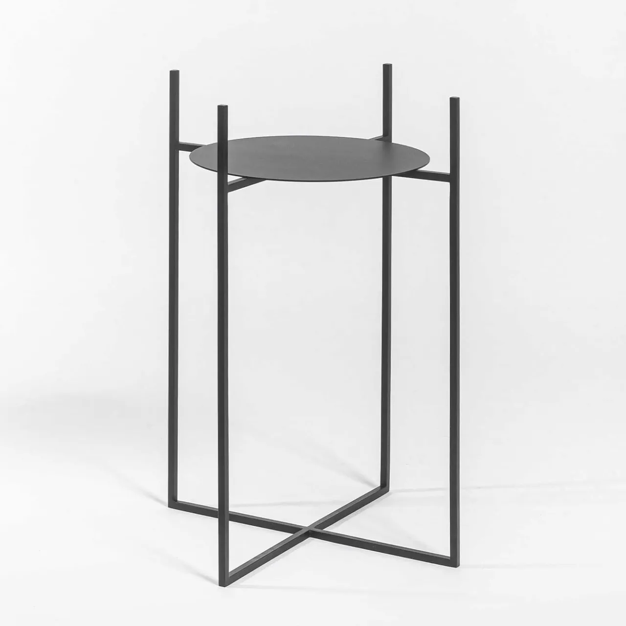 Splot Design Side Tables<Nexum Medium Black Side Table