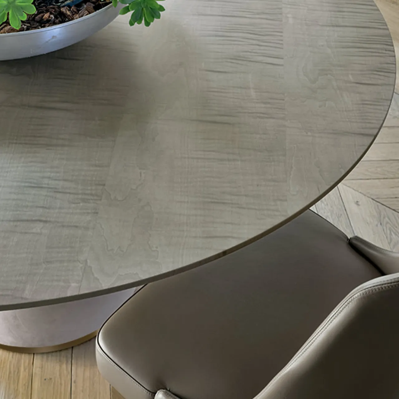 Franco Bianchini Dining Tables<Niku Asphalt-Gray Leather & Wood Dining Table
