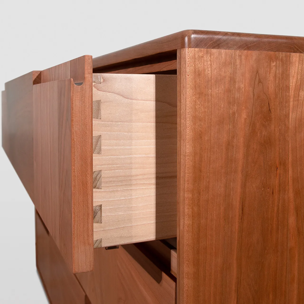 Ebanisteria Roberto Gambella Dressers<Nordic Chest of Drawers