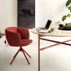 TRUE Office Chairs<Not Small Red Office chair