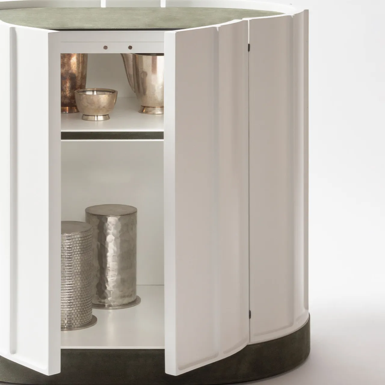 Giobagnara Nightstands<Novare Nightstand