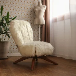 Puravisione Lounge Chairs<Nuvola White Faux Fur with Vintage Legs Lounge Chair