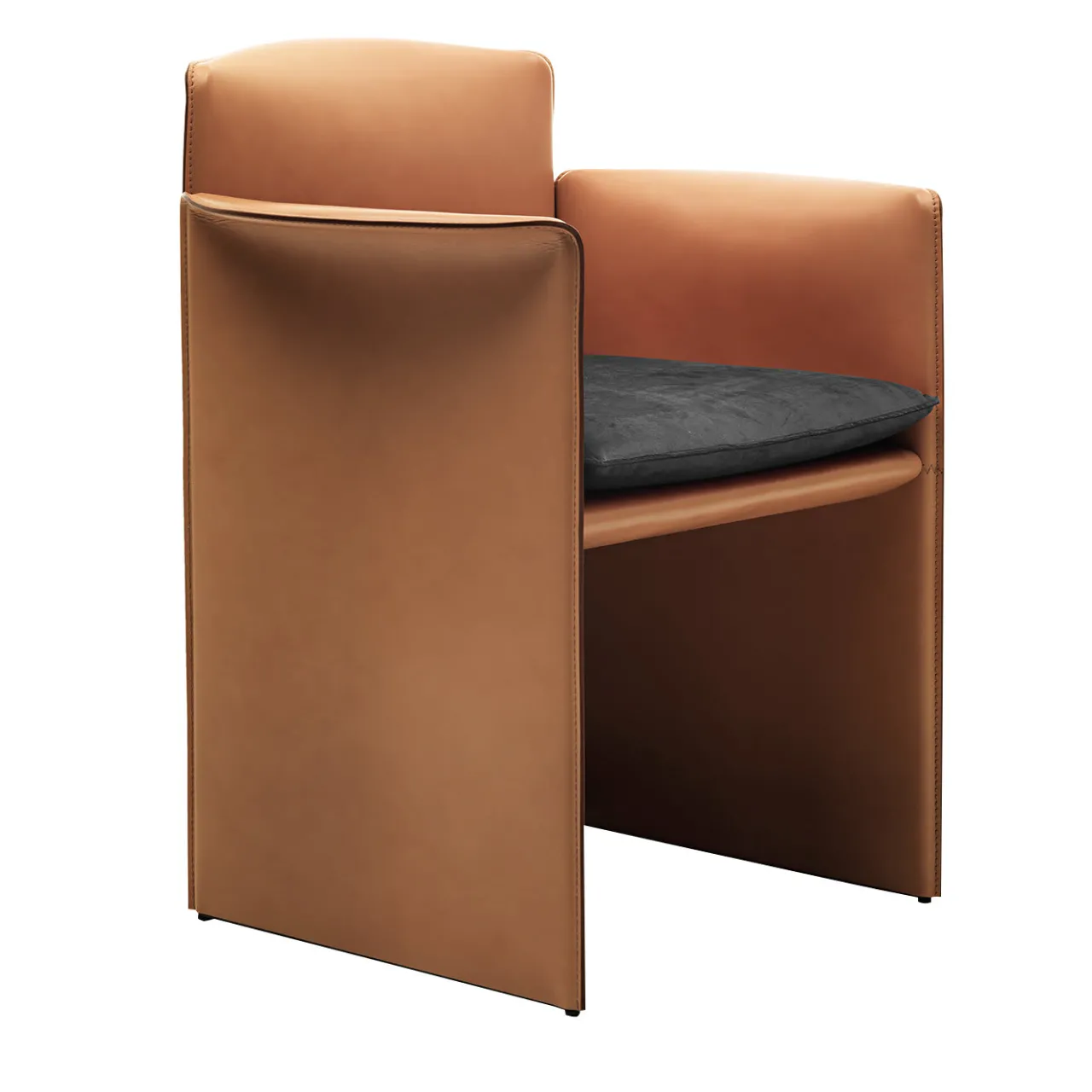 Epònimo Chairs<O Chair
