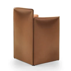 Epònimo Chairs<O Chair
