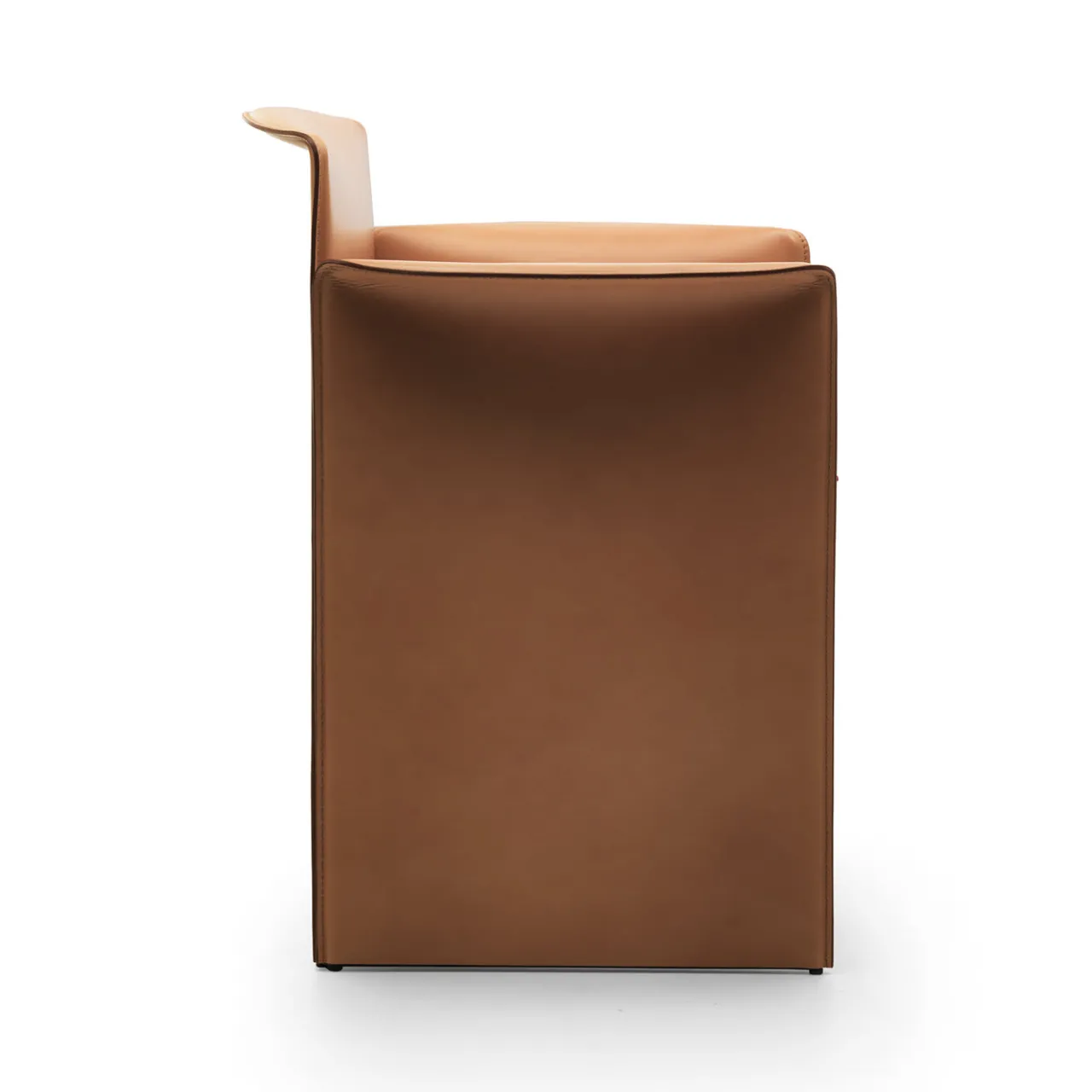 Epònimo Chairs<O Chair