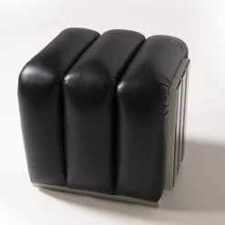 Mantellassi 1926 Ottomans & Poufs<Ola black leather pouf with mirrors