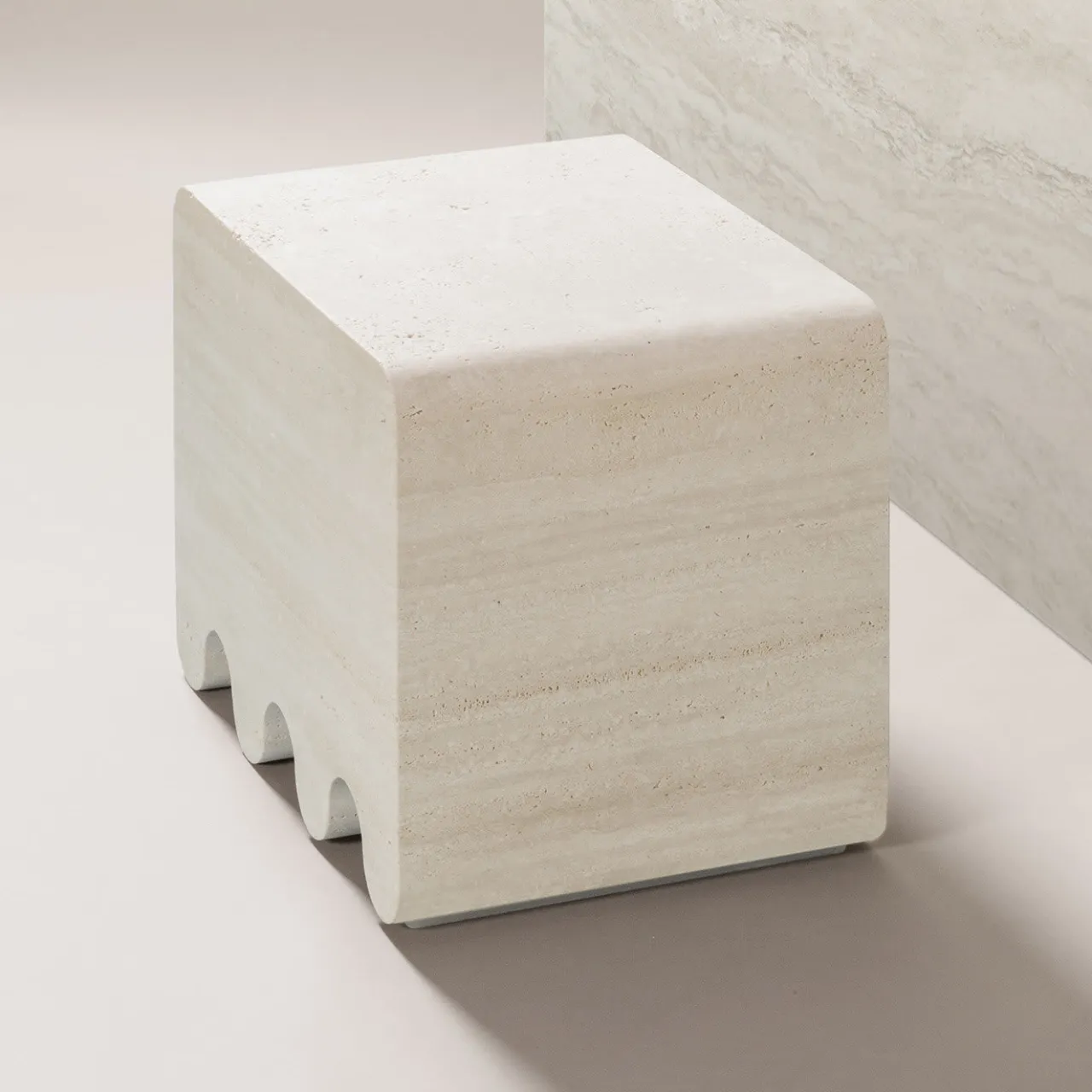 Giobagnara Stools<Ossicle White Travertine Stool