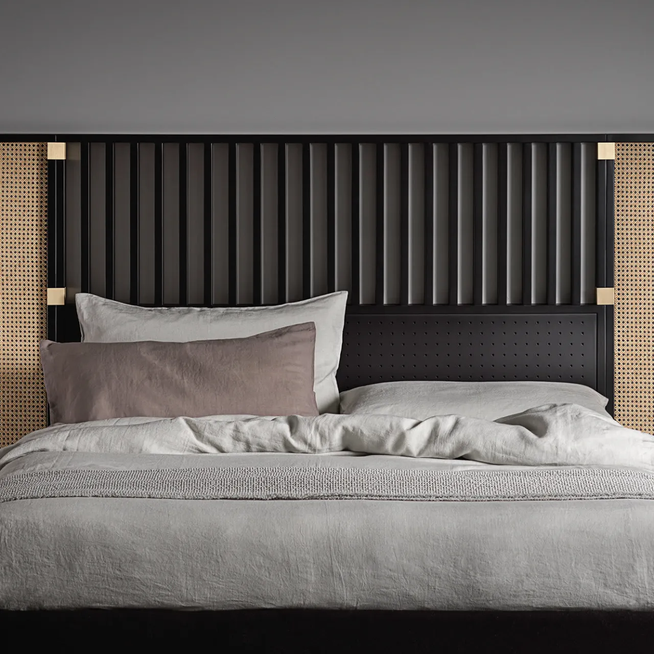 Gebrüder Thonet Vienna GmbH (GTV) – Wiener GTV Design Beds<Ottow Headboard by Storagemilano