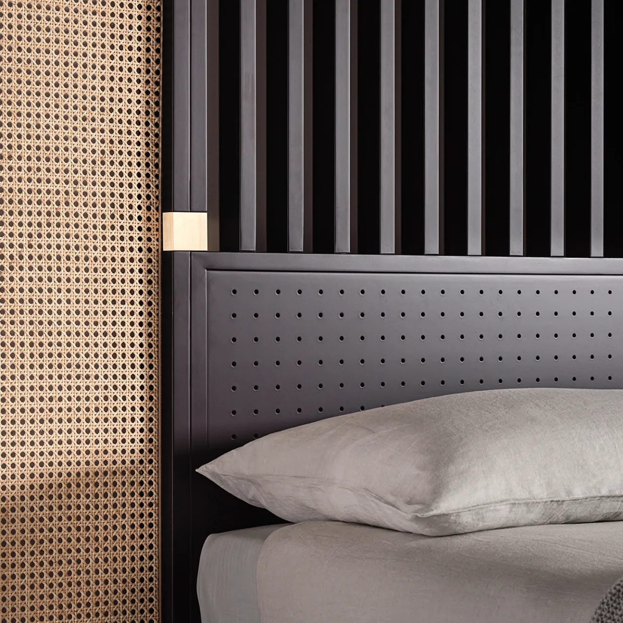 Gebrüder Thonet Vienna GmbH (GTV) – Wiener GTV Design Beds<Ottow Headboard by Storagemilano