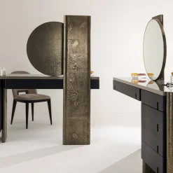 Laura Meroni Vanities<Outfit Vanity Console