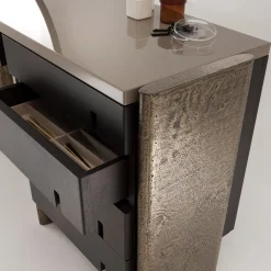 Laura Meroni Vanities<Outfit Vanity Console