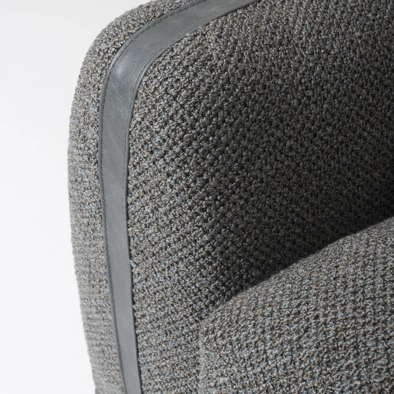 Mantellassi 1926 Sofas<Paloma anthracite gray sofa with chaise longue